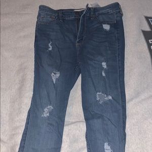Hollister ripped high wasted skinny jeans